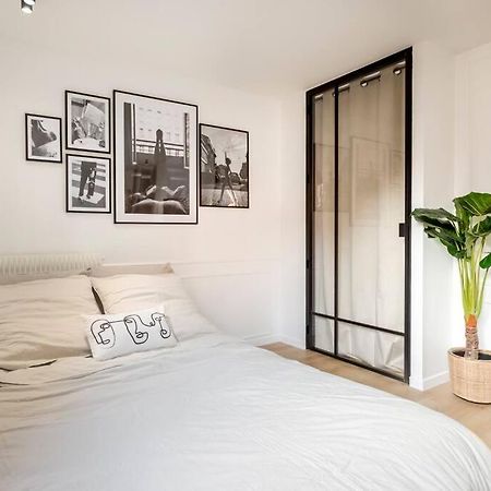 Appartement Luxurious 3 Min Walk From Eiffel Tower à Paris Extérieur photo