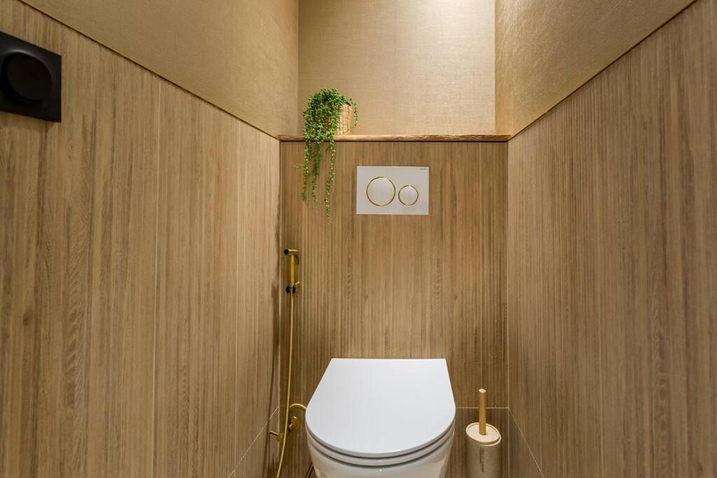 Appartement Luxurious 3 Min Walk From Eiffel Tower à Paris Extérieur photo