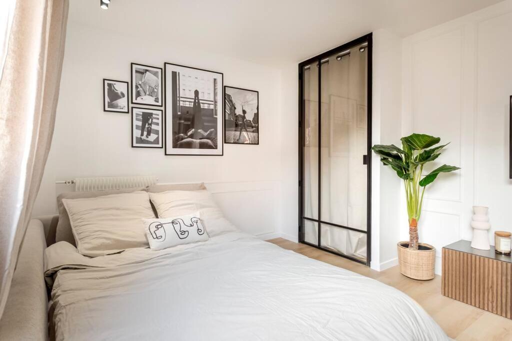 Appartement Luxurious 3 Min Walk From Eiffel Tower à Paris Extérieur photo